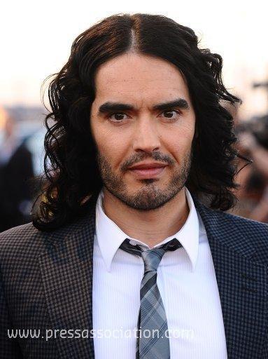 thejournal_ie's tweet image. RT @dailyedge: Here's why so many people are tweeting 'PARKLIFE!' at Russell Brand jrnl.ie/1761518f