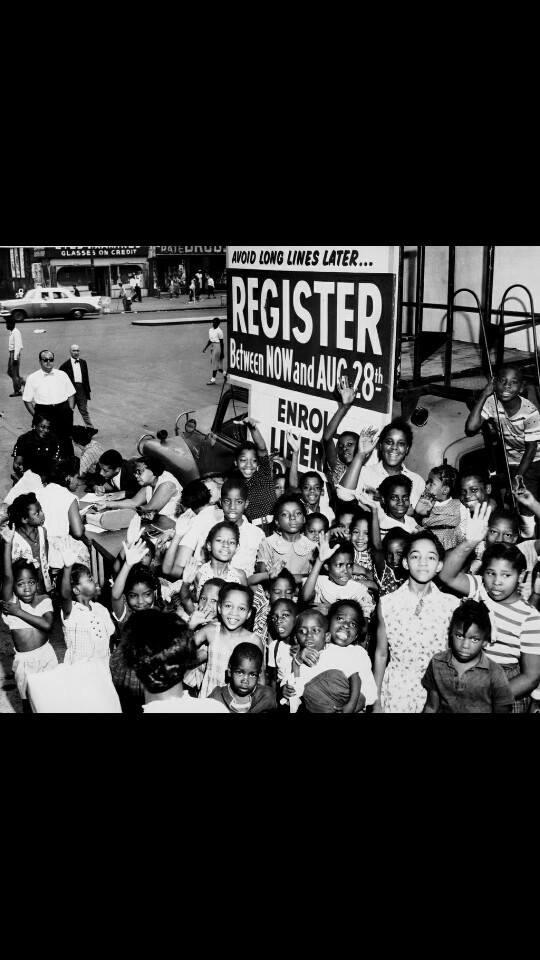 CBSU2015's tweet photo. IF YOU ARE ELIGIBLE TO VOTE, VOTE TODAY BEFORE 8pm🇺🇸🇺🇸Always remember people fought for our rights to VOTE...✊✊ http://t.co/mTggXeqiFZ