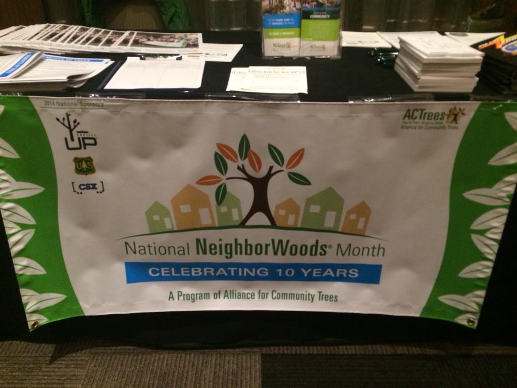 lindstrizz21's tweet photo. So happy for our friends at @alliance4trees for completing another successful #NeighborWoods month! #ACTreesDay! http://t.co/nHOhRsO5kt