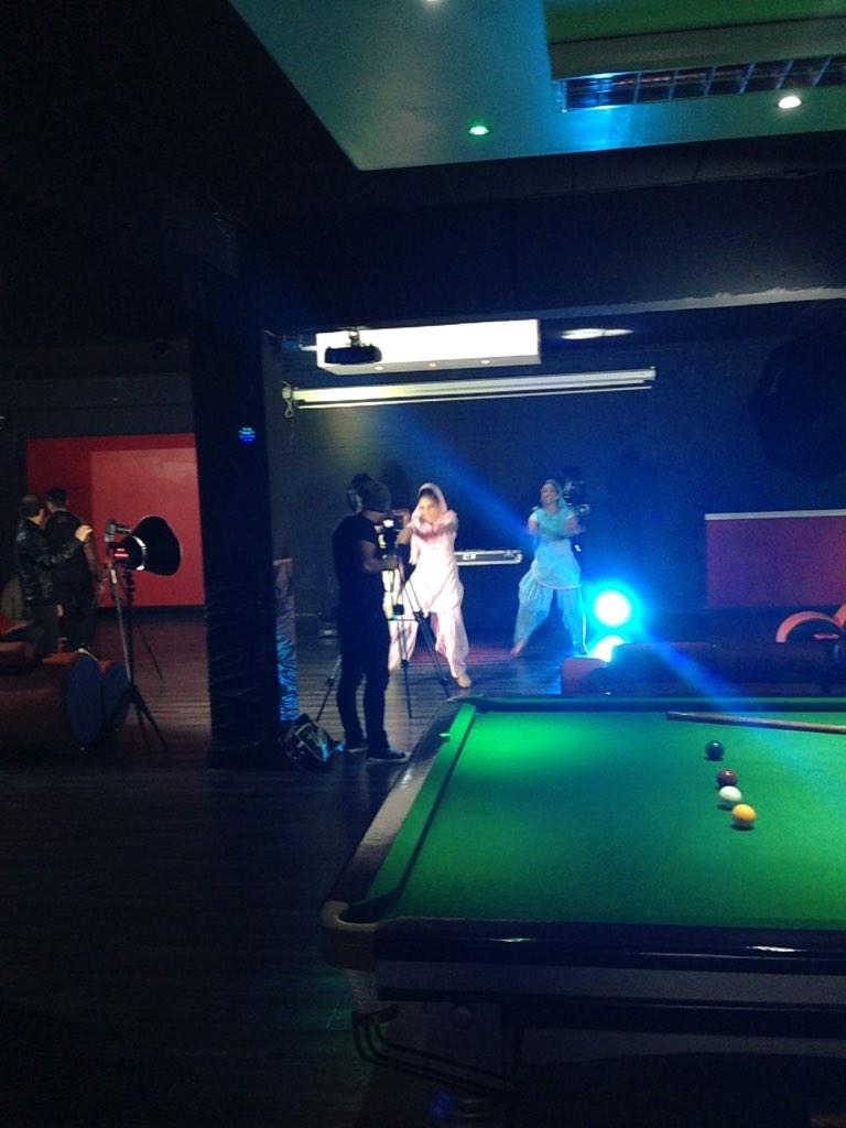 ClubDigbeth's tweet image. Snaps of a video shoot that took place at @ClubDigbeth with lead singer xlnc