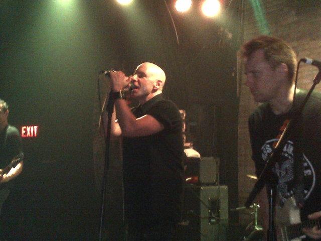 jaykaypee14's tweet photo. Killin' it on #CubicallyContained. @theheadstones http://t.co/mbf55tVxUA