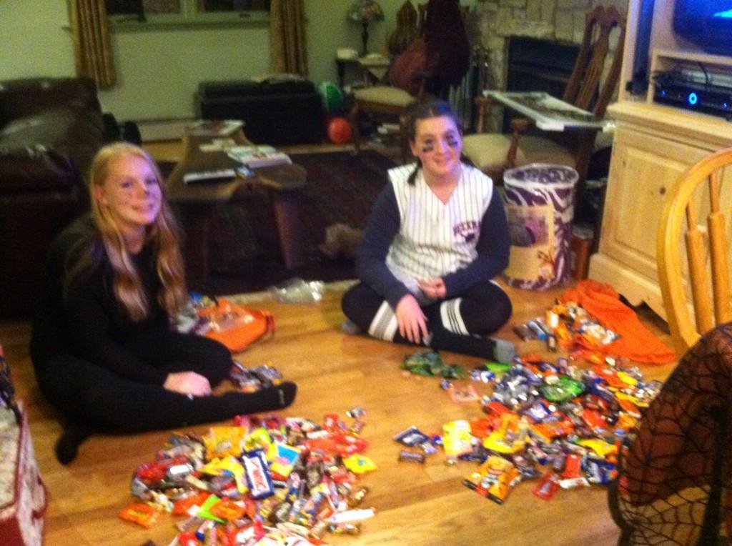 Throwback to Halloween they got so much candy!!!