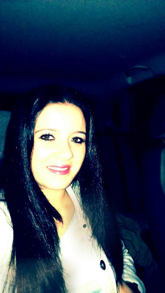 Marisabelth93's tweet photo. Buenas Noches!!! 😴😄 http://t.co/iyxVao7Axl
