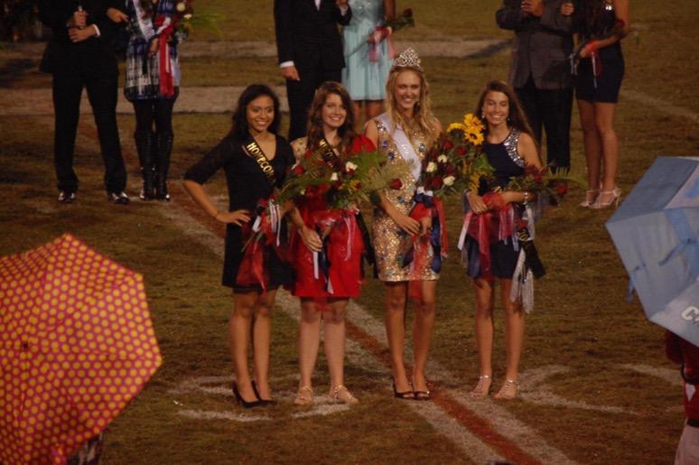 ForbushDeca's tweet photo. Congratulations Mallory!! http://t.co/oS6DsHIJFy