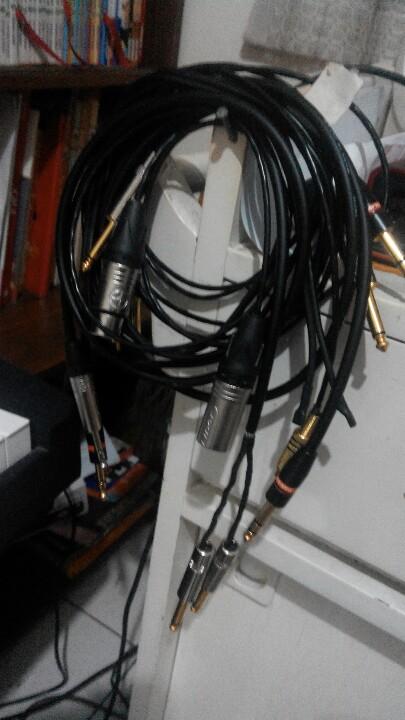MusicAudioProd's tweet photo. Sound bagus,tak lepas dr konektor baik. Ini slh 1 pelajaranya>"@AditNrndra Hasil 1 semester BasicElectronic @imimusik http://t.co/xFBZEogmyx
