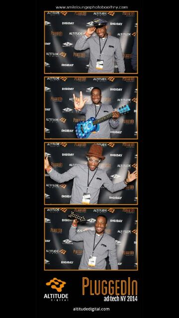 FonzieMcFly's tweet photo. Ad tech rock star tonight! #pluggedinny @altitudedp let's go! http://t.co/UfZ2ZXAzeg