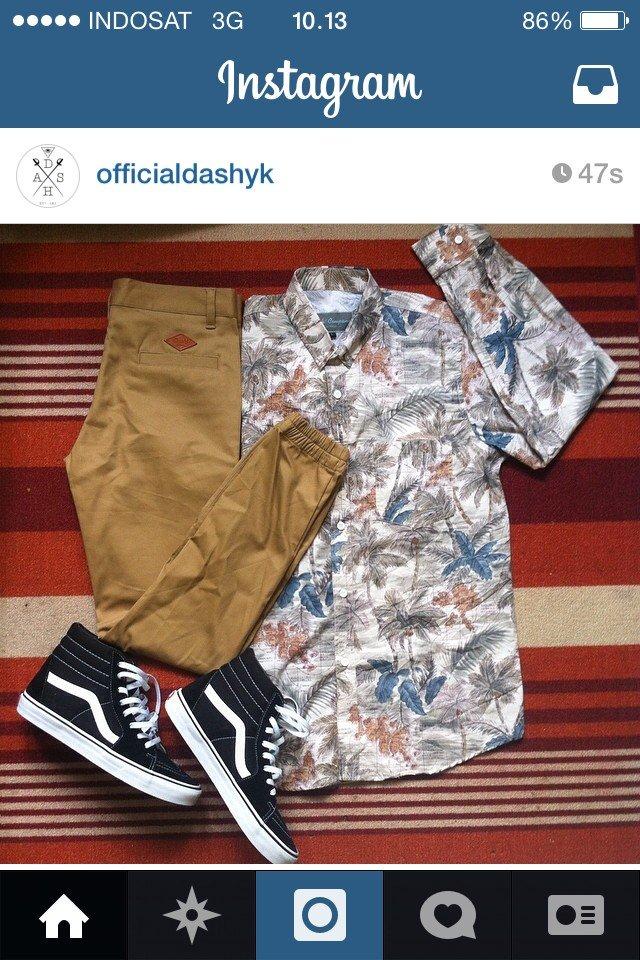 PasarTengah's tweet photo. > @dash_company: Follow our IG for the colection. For order BBM 290fa603 WA 081802403132 LINE : DASH! http://t.co/VSKq6rrjGl