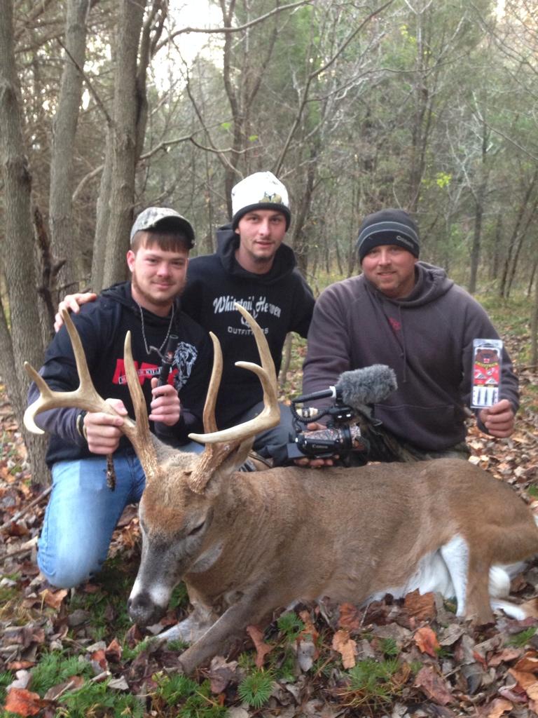 KevinCottle16's tweet photo. I believe this huntin trip to Kentucky was definitely worth it #holybrows #WTH http://t.co/IbwZgHrgEX