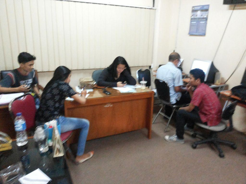 Ini nih kesibukan para panitia di H-7 semangat ya teman2  #TaxinHarmony #TAXCUP <a href="/pandupajak/">#LiterasiFinancial</a>