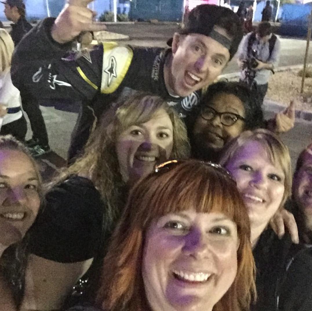 Hasenyager's tweet photo. @TopGear_America @HISTORY keep making shows!! #bringingpeepstogether @TannerFoust @adamferrara @RutledgeWood #TGfans http://t.co/s7rvbaX2gJ
