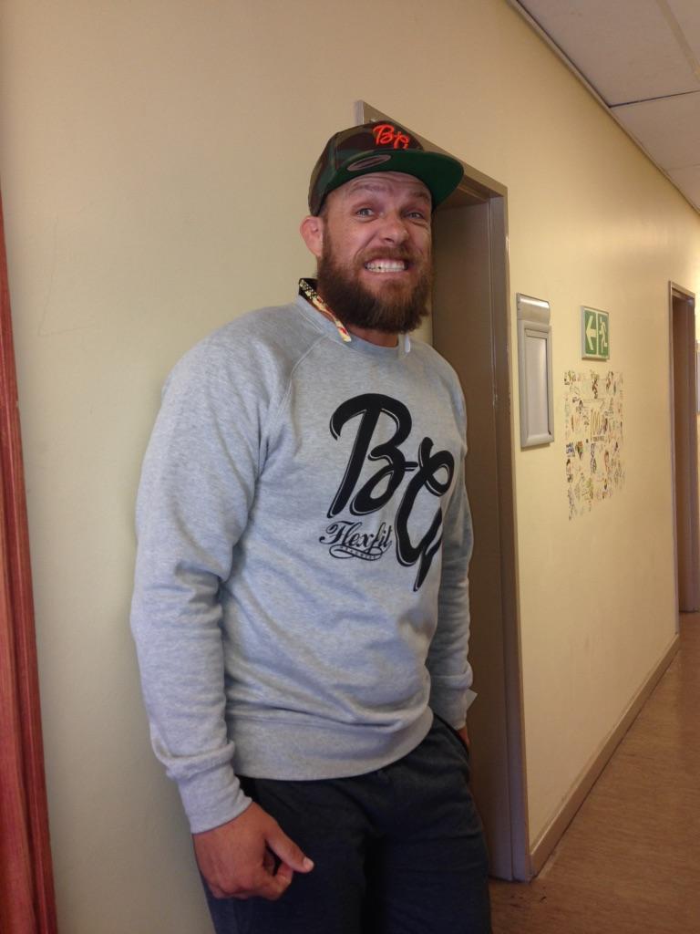 EFCworldwide's tweet photo. The joker @BrenGMMA waiting backstage. #EFC35 http://t.co/FrL8YdinFc