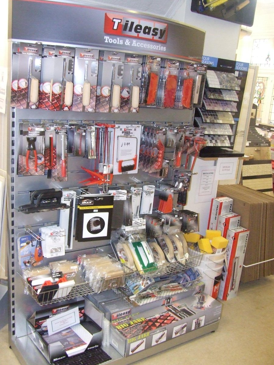 ClassicTC's tweet image. Our new tool stand from @Tileasy! What do you think?