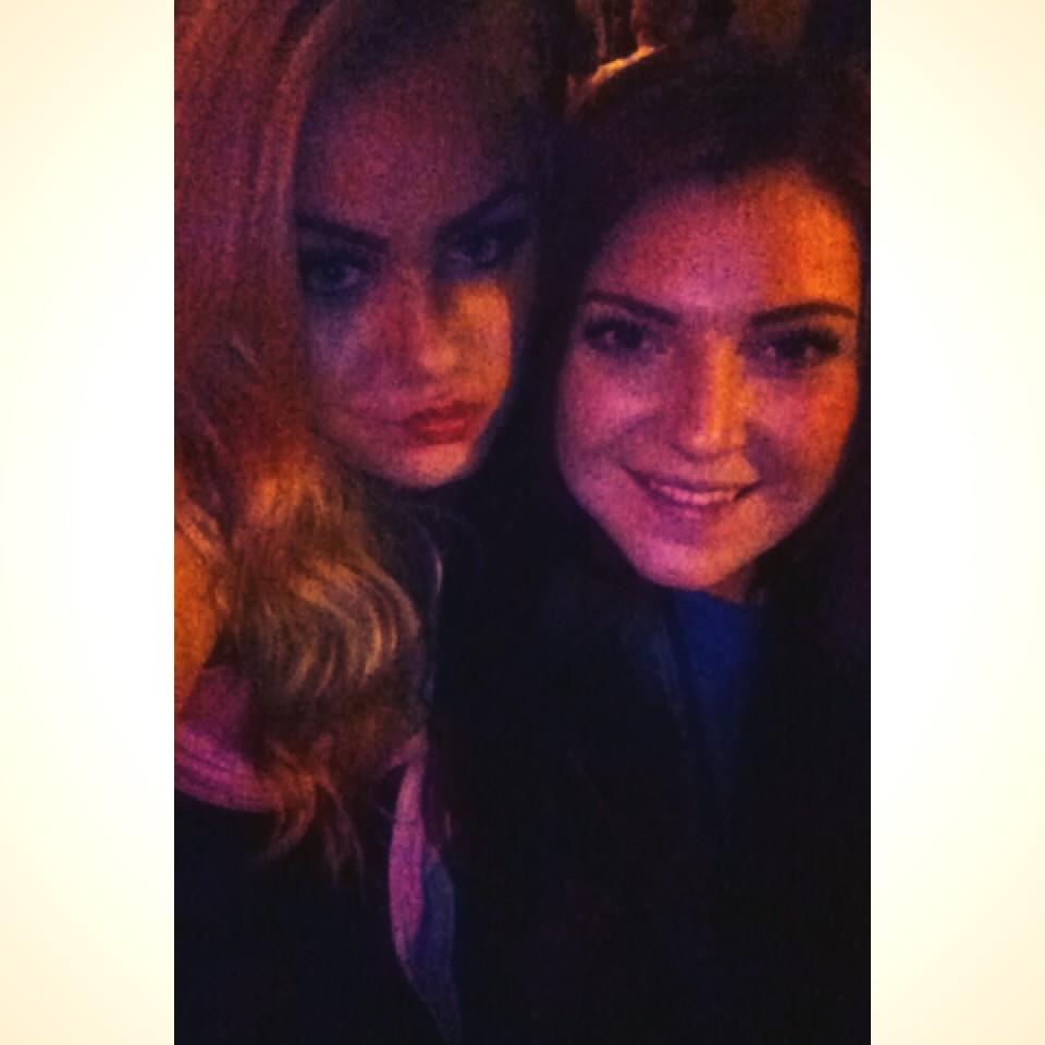 Arieebee's tweet image. 