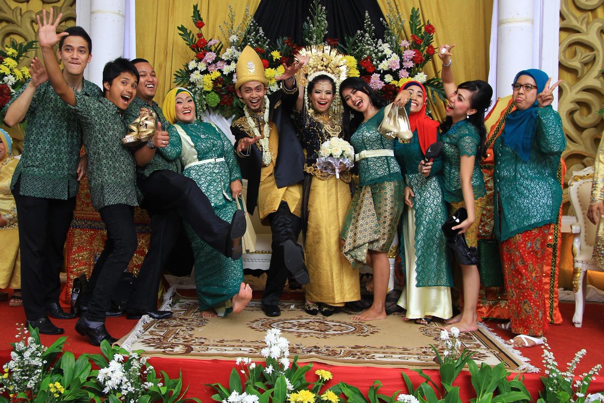 melmelllaaaa's tweet photo. greatest peoples ever.. alhamdulillah best I ever had :*..sayang upil ubis ga ada.. http://t.co/EI5UnJiLuG