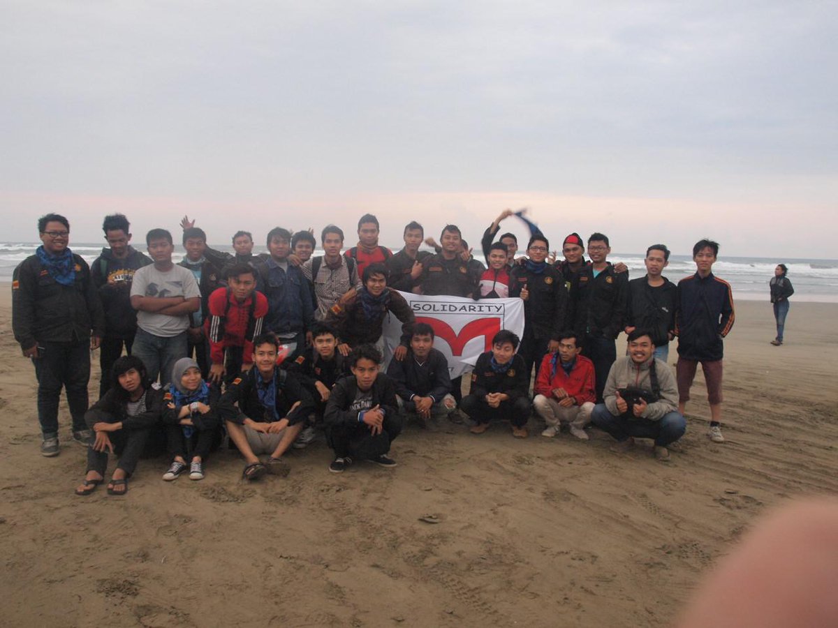 Kreammur FT. Untirta tweet media