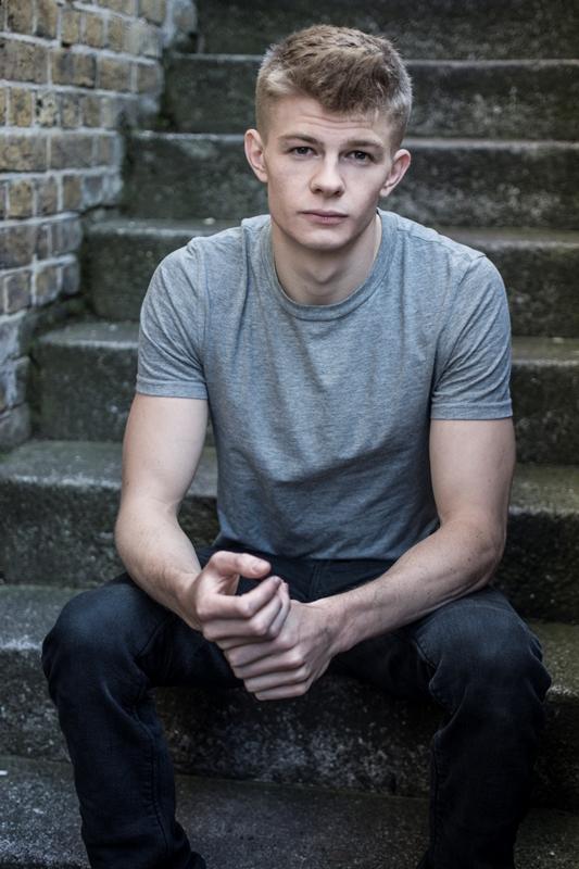 TheCuringRoomUK's tweet photo. ‘Forgive me, Comrade Ehrenberg. One bite. It was just one bite…’
@MattHouston92 as Private Georgi Poleko http://t.co/HYp431UqEf
