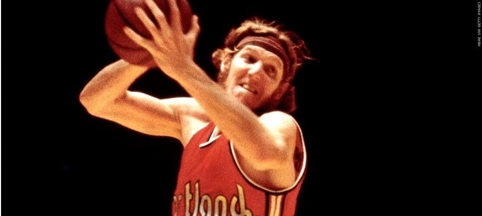 "Throw it down, big man!"

Happy 62nd Birthday to legend and HOFer Bill Walton

 