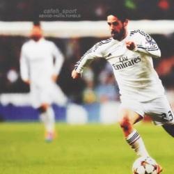 Des_cafeh's tweet photo. تصاميم رمزيات من مباراة القمة 😍
ريال مدريد 1 × 0 ليفربول ، مقدمة من قروب كافيه سبورت ..
#RMALIV #RMA #YNWA #LFCvsRM http://t.co/cngAQekR4J