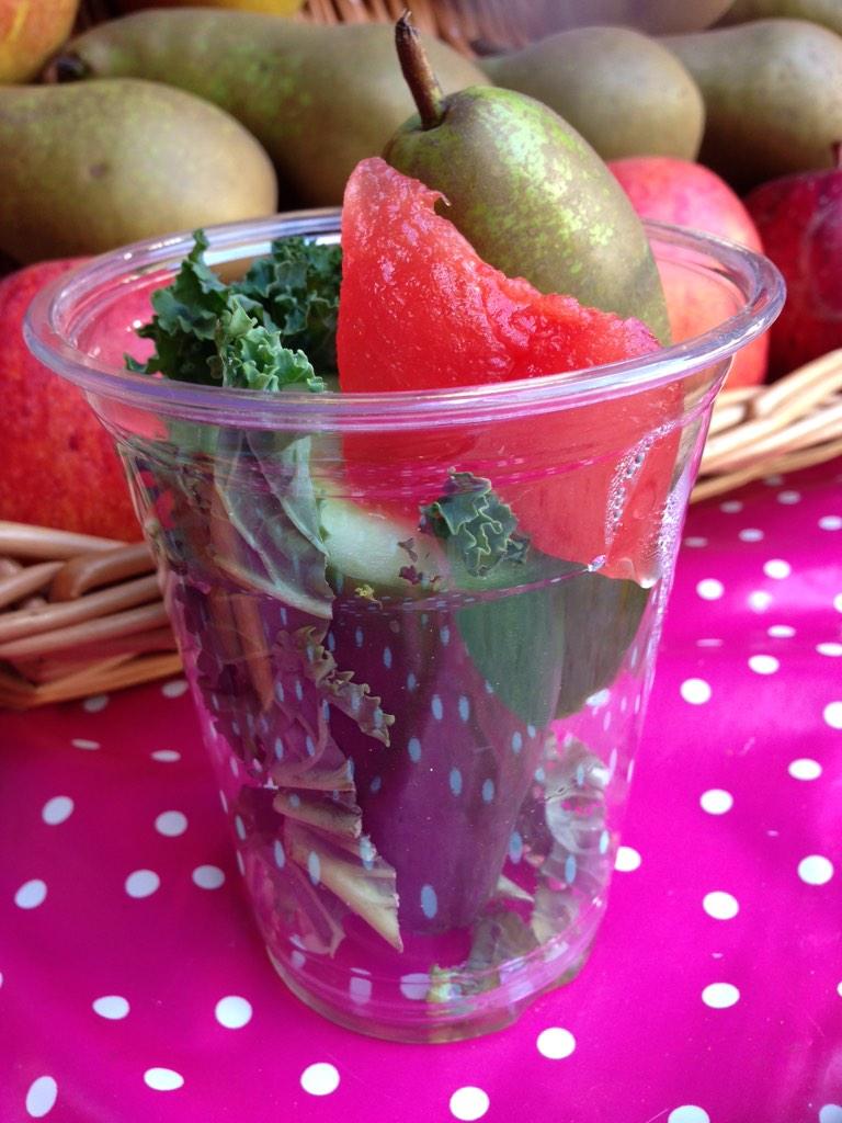 Derox Juices tweet media