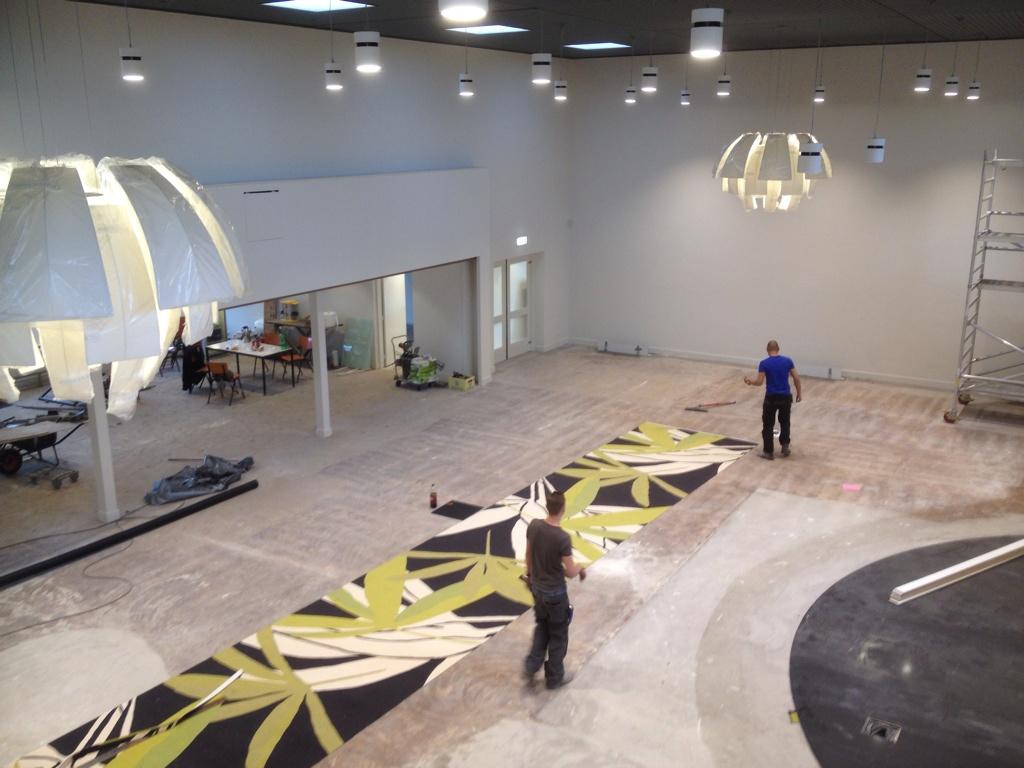 Edvelz's tweet photo. Langzaam wordt een topproject gerealiseerd bij van Kessel #uitvaart te #deurne by @Satellietbv &amp; @Inspirium_ http://t.co/xofW8HUToj