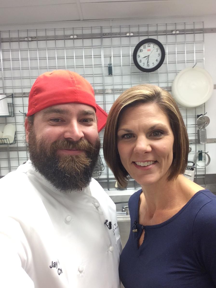 ShrimpTheBook's tweet photo. #FinalSegment w/ @ShannonSmith8 #RecipeWednesday @myfox8 @ChefRaconteur @SouthernComfort #SweetPotatoPie http://t.co/3Hg06cbtKT
