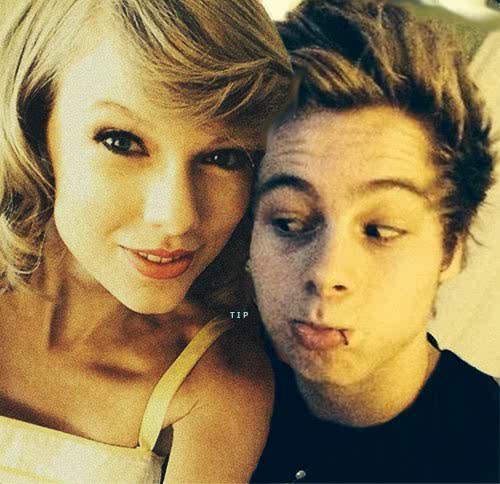 kittayswiftie's tweet photo. News flash! Taylor Swift and Luke Hemmings from 5SOS are brother and sister. #vote5sos #SwiftiesHelp5sosFam http://t.co/ffzwHsDXG0