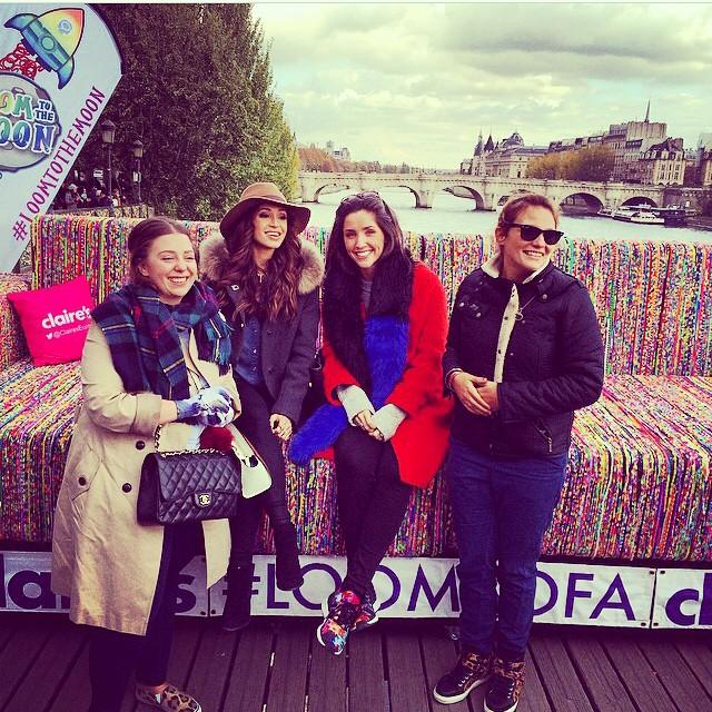 PeazersGirl's tweet photo. #NEW Danielle at Claire's #Loomsofa in Paris ✨💜 #56 http://t.co/7gfmUh1s8a