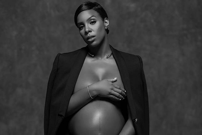 devolylisape's tweet image. Congratulations to Kelly Rowland on her new baby!! We LOVE the name:  on.elle.com/1tINRiW