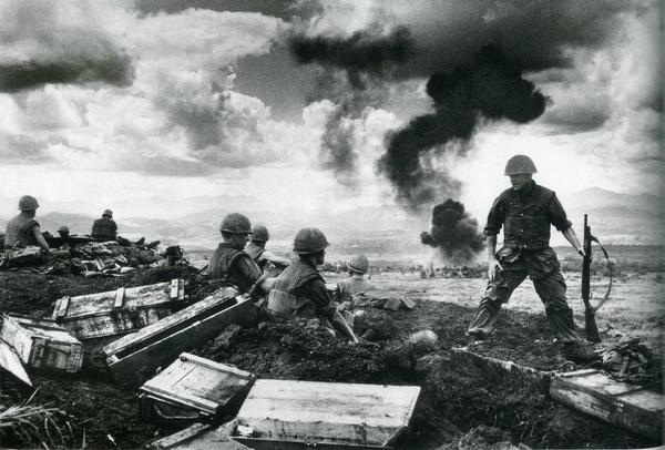 CoinWuTang's tweet photo. Khe Sanh, Vietnam, 1968 http://t.co/AJ1bXvkR3o