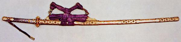 バクラ358 塵地螺鈿飾剣 チリジラデンカザリツルギ 好きな武器を言ってtlを武器屋にする Http T Co Kpvm8dunez