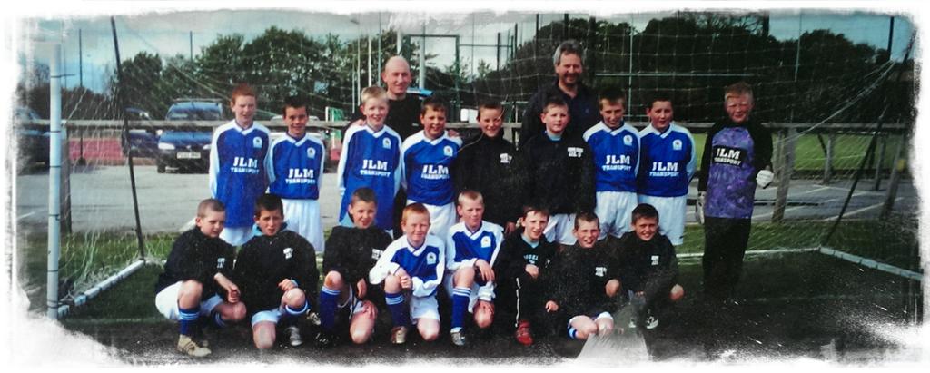 Cleags's tweet photo. Going through some old pictures and discovering @Danielinit did the first ever Ashley Cole! #ClassicSkillz #HopeFarm http://t.co/xQQYzv5Xyf