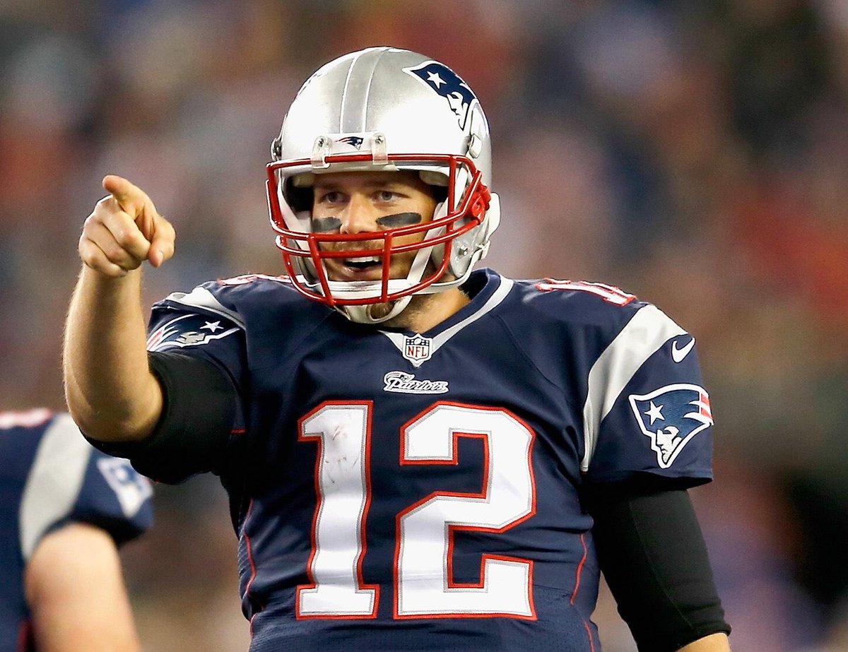 ESPNNFL's tweet photo. If playoffs started today (AFC):

•Byes: New England, Denver
•Kansas City at Cincinnati
•Pittsburgh at Indianapolis http://t.co/RTzizBcHyb