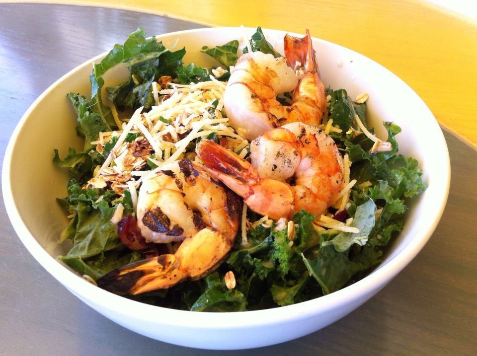 BistroJoes's tweet photo. Oh you know, just showing off our greens...#letsLunch #GoGreen http://t.co/UGekBnIIge
