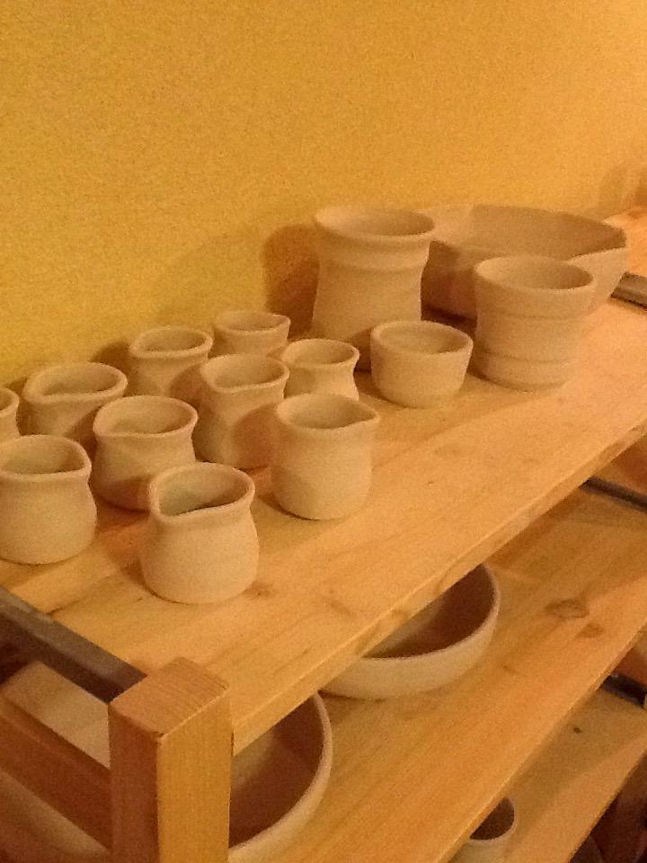 LadybugCeramic's tweet photo. Filling client orders #Ceramic #pottery #handmade #creamers #cups #bowls http://t.co/fSPSrNQ0af