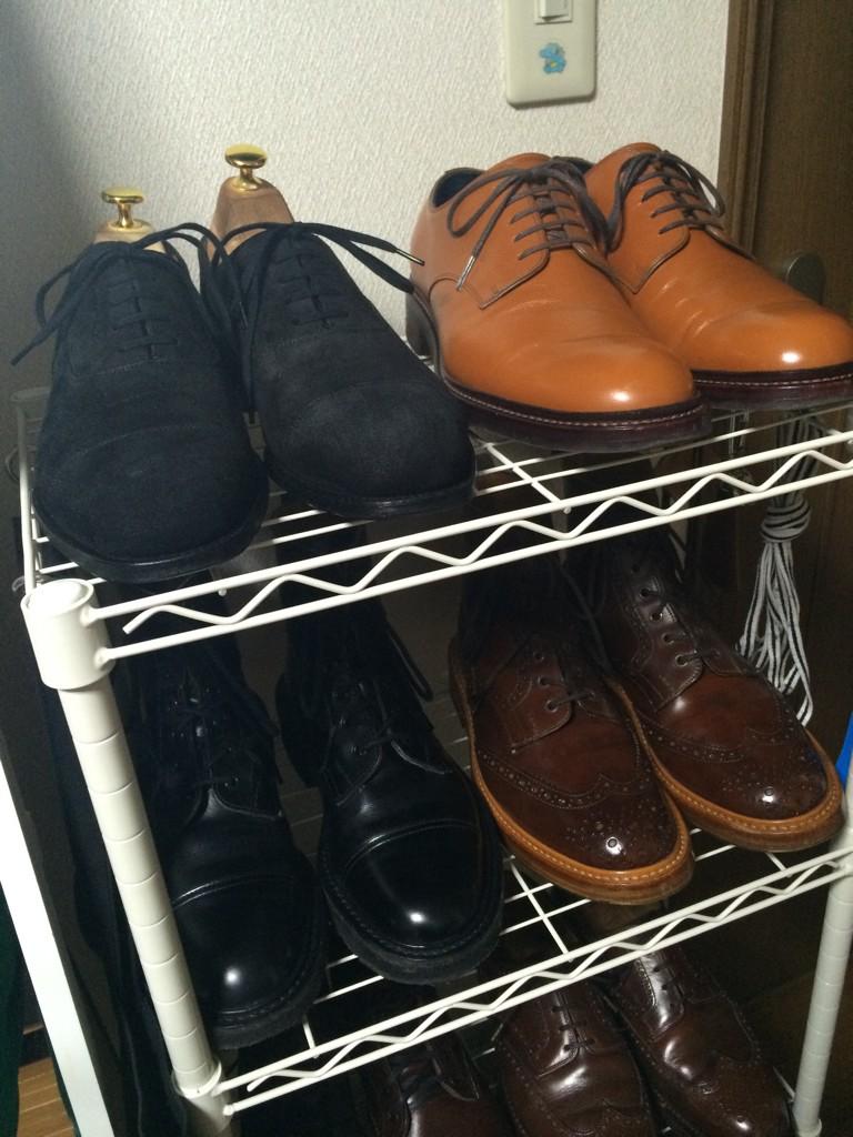 kkktrio's tweet photo. 記録として…
#churchs #HiroshiArai #trickers #trickers #RedWing #CrockettJones #RedWing #llbean #crarks #regal reebok×3 http://t.co/egluXjw0VV