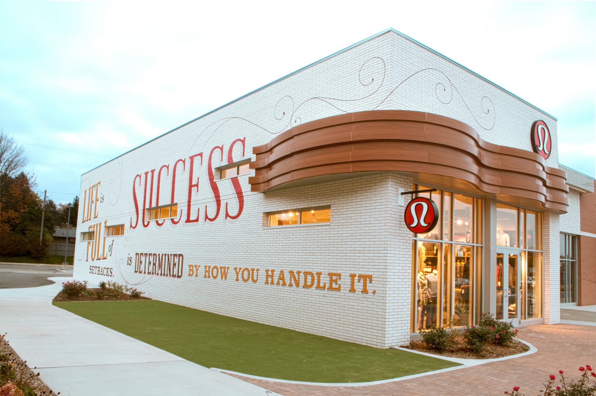 lululemon breton village