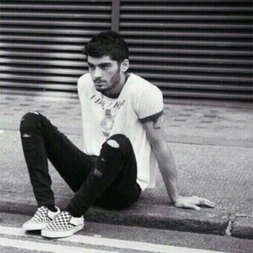 zayn tweet media