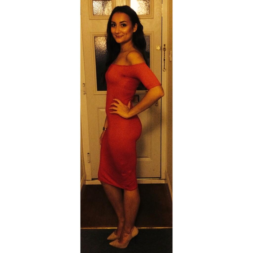 MoniqueReeve's tweet photo. Really starting to see the results from following @RoyPeckham 's workout regime ☺️💪🍑  #RPPT http://t.co/BypygHFeSN