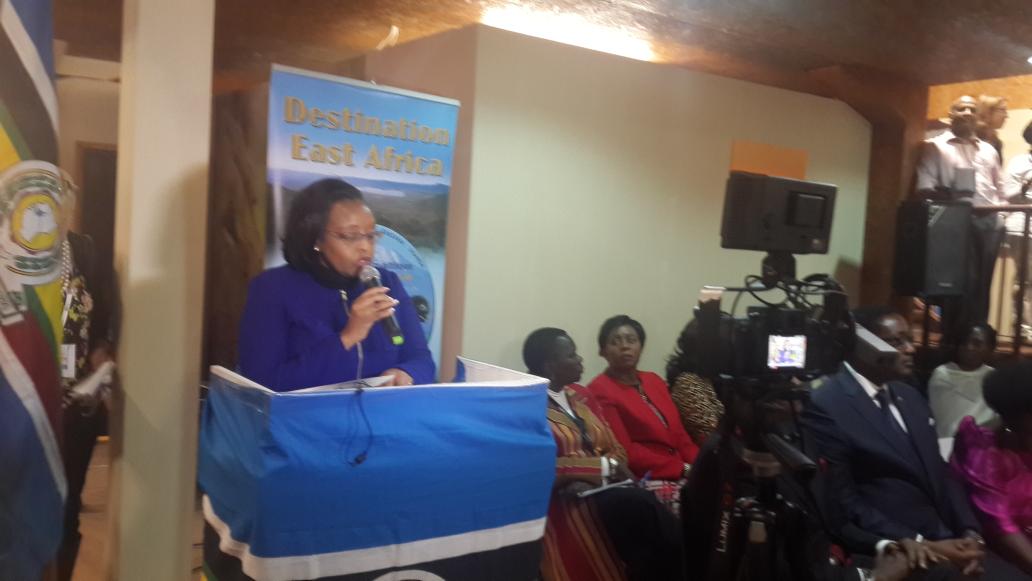 PNyaikamba's tweet photo. #DestinationEA briefing #WTM2014 . Message is loud - Africa is a continent and EA is free of ebola #OneVisa3Countries http://t.co/aTgDiS9bqZ