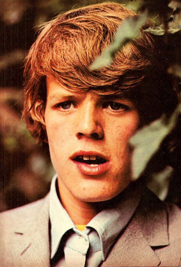 Happy birthday to Peter Noone! (November 5, 1947) 