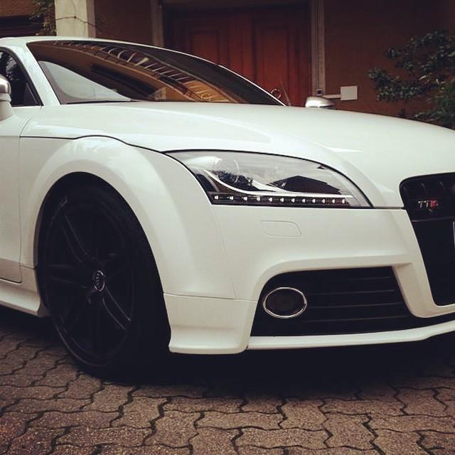 RBcastro_'s tweet image. Un nuovo mezzo è arrivato in casa del Niko... Seguici: ift.tt/13J2UPR

#cleaned #cleanedit #audi