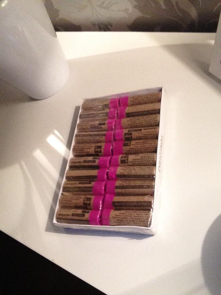 DutchPyroTeam's tweet image. Pakjes FP3 binnen! Yeah ✌️