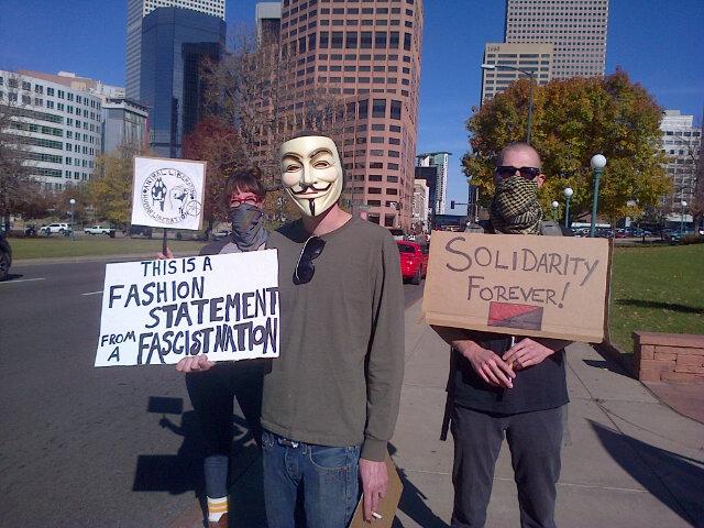 BaghwanB's tweet photo. #Denver #coprotests #MillionMaskMarch #Nov5 http://t.co/3OIbPPYUup