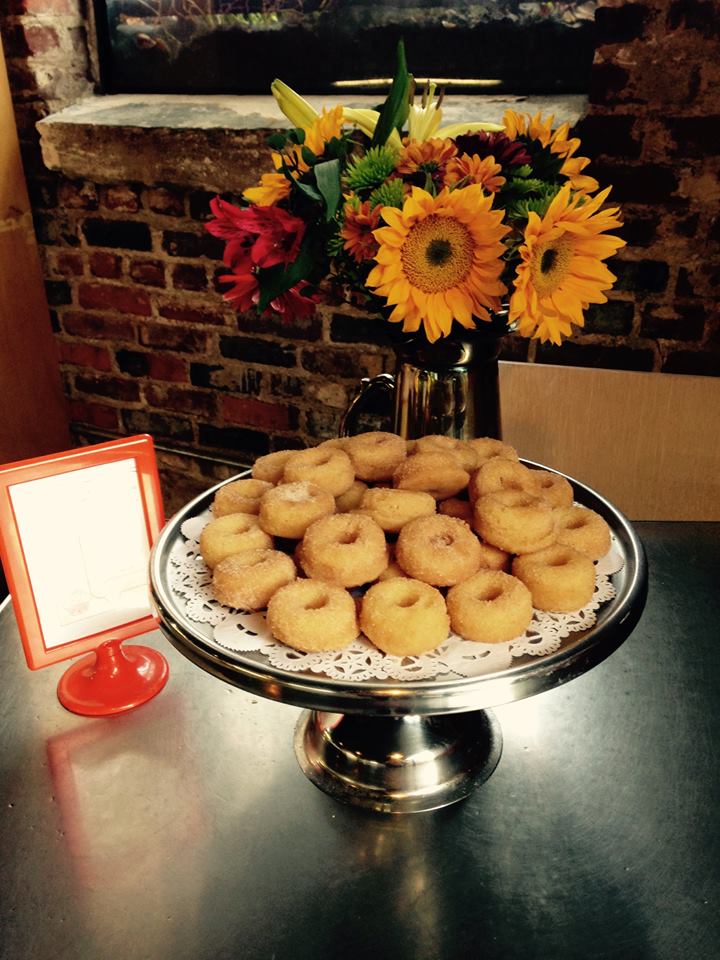 Happy National Donut Day!!! We have melt-in-your-mouth mini donuts for only $0.79!  #nationaldonutday #highlandbakery