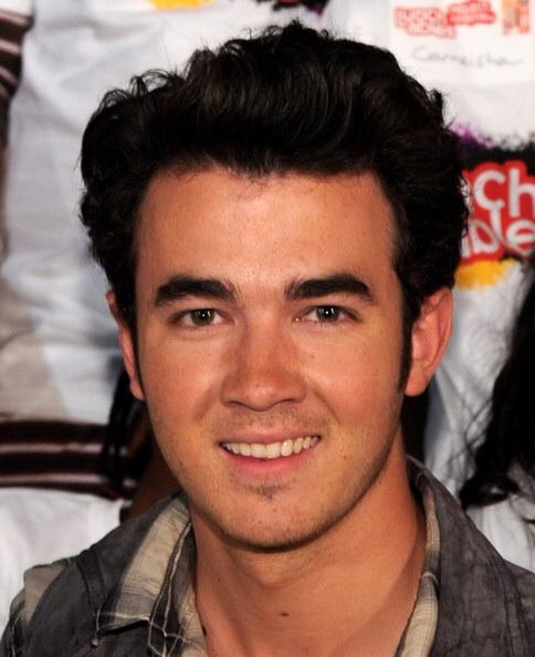 Happy birthday Kevin Jonas!!! He is now 27!! 