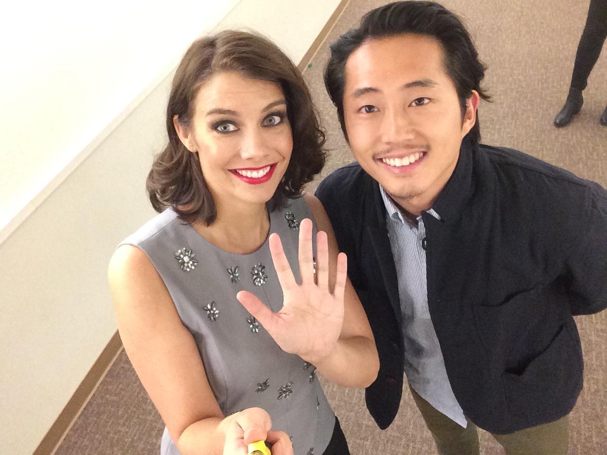 BristerHeather's tweet photo. "@WalkingDead_AMC: .@LaurenCohan and @steveyeun are back tonight at 9|8c! #TheWalkingDead http://t.co/DGJe1LarGO" CAN'T WAIT!!!