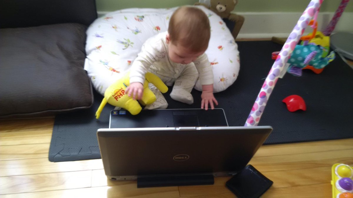 adamlundrigan's tweet image. Pair programming #php #zendcon