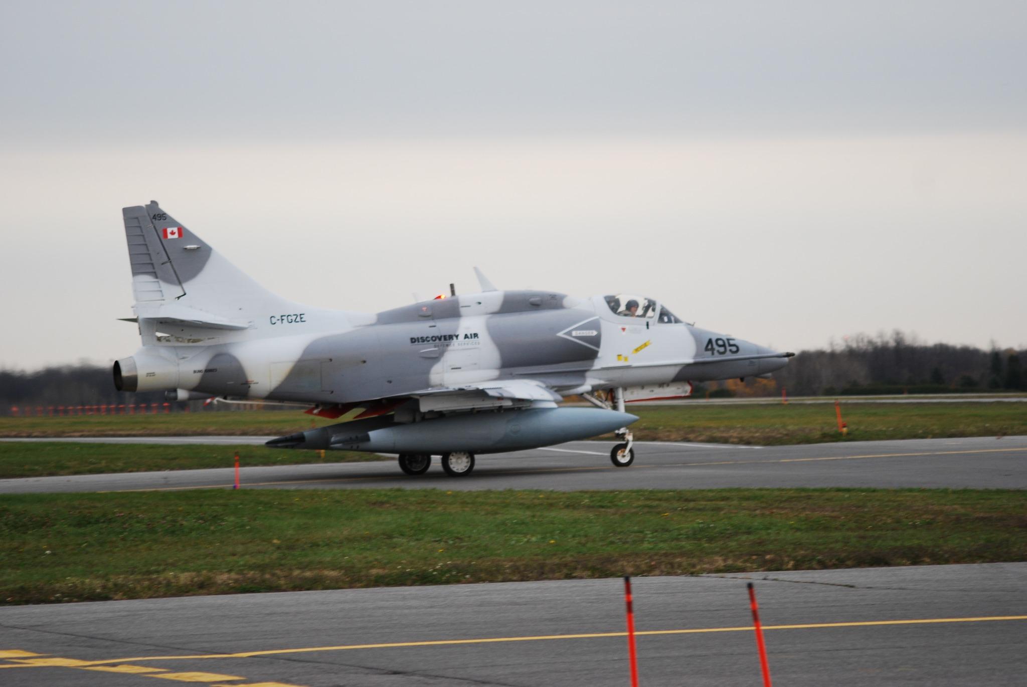 B1swO8iCAAARcW3.jpg:large