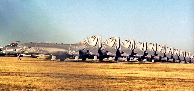 DemoATM's tweet photo. We're so excited to debut our new fleet of airplanes! #FleetWeak! http://t.co/9bNGhUyRCz