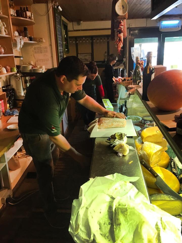 KenmareFoodies's tweet image. Got my gorgeous Taleggio Cheese &amp;amp; Prosciutto de Daniela thanks to @emporiummanning for @easyfoodmag #HomeCookHero